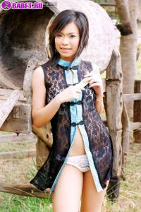 Ae Marikarn голая в своей деревне aema0264.jpg