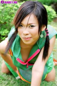 Голая Ae Marikarn играет с мячиком aema0302.jpg