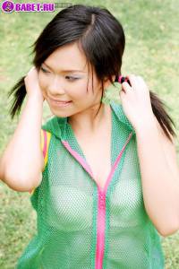 Голая Ae Marikarn играет с мячиком aema0361.jpg