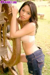 Amara Bhunawat разделась в зоопарке ambh0682.jpg