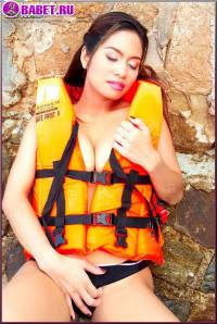 Angelena Loly голая в спасательном костюме anlo0677.jpg