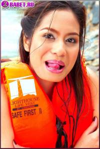 Angelena Loly голая в спасательном костюме anlo0676.jpg