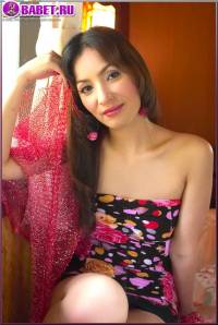 Annita Sang без трусиков лежит в постели ansa0215.jpg