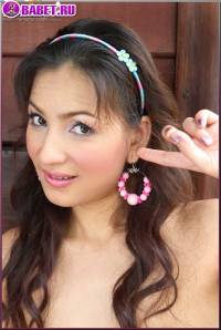 Annita Sang показывает свою волосатую пизду ansa0335.jpg