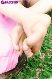 фосессии хардкор Arisa Sunaree голая в собственном саду arsu0466.jpg