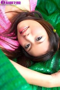 Jean Elenawar показывает свои дырочки jeel0241.jpg