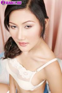 Jennifer Lee обсалютно голая jele0645.jpg