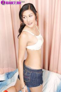 Jennifer Lee обсалютно голая jele0602.jpg