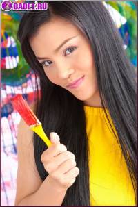 Jib Jarinya показывает писю, сиси jija0220.jpg