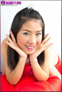 Kieko Kyo лежит без трусиков kiky0519.jpg