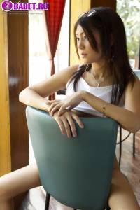 Kate Bong в офисе устроила стриптиз kabo0142.jpg