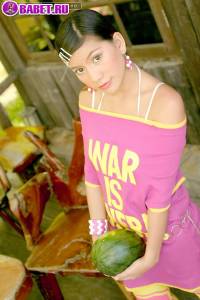 Смотреть все эро фото с Loretta Lee lole0539.jpg