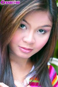 Laurence Li показывает свои сиськи с писькой lali0167.jpg