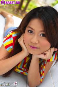 Make Dawan показывает пизду mada0144.jpg