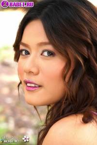 Голая Make Dawan с велосипедом mada0555.jpg