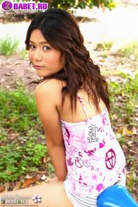 Голая Make Dawan с велосипедом mada0530.jpg