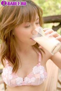 Голенькая Maria Sawaguchi обедает masa0446.jpg