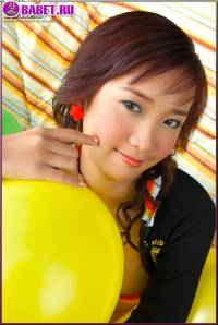 Martiny May показывает писю mama0480.jpg