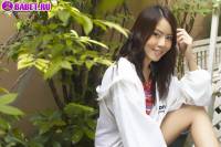 Mikiko Toyo раздевается в саду mito0177.jpg