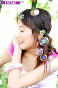 Голенькая Mind Sumonrat на столе misu0401.jpg