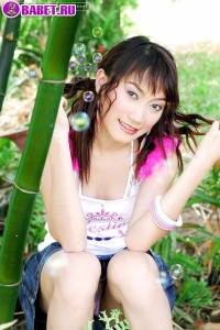 Голенькая Mind Sumonrat на столе misu0464.jpg