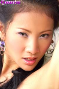 Nancy Ho на улице показывает свою пизду naho0377.jpg