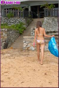 Эротические фото Nanny Larner с пляжа nala0340.jpg