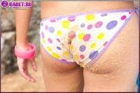 Эротические фото Nanny Larner с пляжа nala0320.jpg