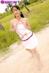 Голая Natalee Cambell гулят по траве naca0248.jpg