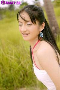 Голая Natalee Cambell гулят по траве naca0256.jpg