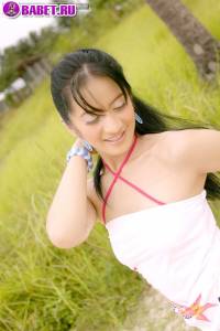 Голая Natalee Cambell гулят по траве naca0259.jpg