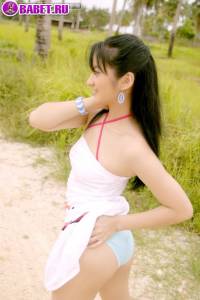 Голая Natalee Cambell гулят по траве naca0286.jpg