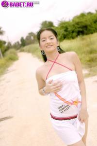 Голая Natalee Cambell гулят по траве naca0272.jpg