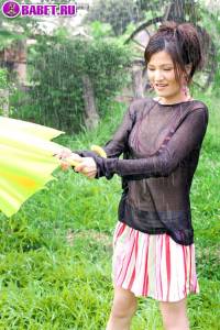 Голенькая Natasha Lerattiny гуляет по дождю nale0681.jpg
