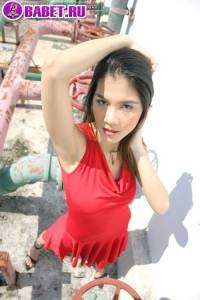 Эротика с Natt Chanapa на фоне сантехники nach0586.jpg