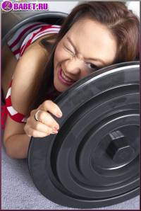 Смотреть на писю секс модели Nuri Mitta numi0106.jpg