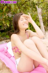 Голенькая Nadear Beeker загарает на пляже nabe0686.jpg