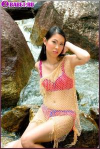 Эро фото с Olive Moon на горной реке olmo0117.jpg