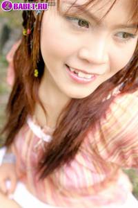 Фото 18 летней секс модели Orn Ornicha oror0509.jpg