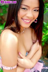 Обсалютно голая Pang Piyatida на лавочке papi0190.jpg