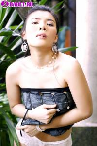 Откравенная НЮ эротика с Roong Marisara roma0612.jpg