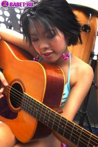 Эротические фото с 18 летней Raffie Korg rako0238.jpg