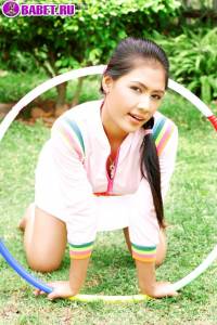 Обсалютно голая фото модель Sara Tainwisat sata0374.jpg