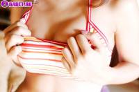 Ballon Barichat показывает свою волосатую пизду baba0181.jpg