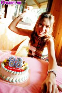 Ballon Barichat хочет секса на своё день рождения baba0686.jpg