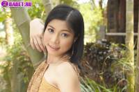 Bovi Ontida ласкает свою писю boon0421.jpg