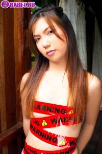 Ying Charintip отдыхает голой на природе yich20490.jpg