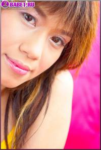 Calyn Rine балуется с самотыком cari0589.jpg