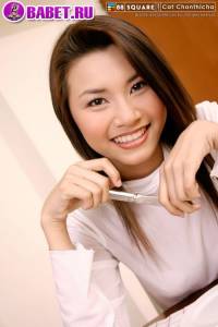 Cat Chonthicha устроила разврат за столом cach0413.jpg