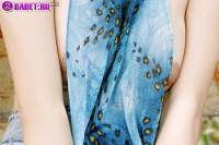 Chan Ching Ming показывает писю на природе chch0387.jpg